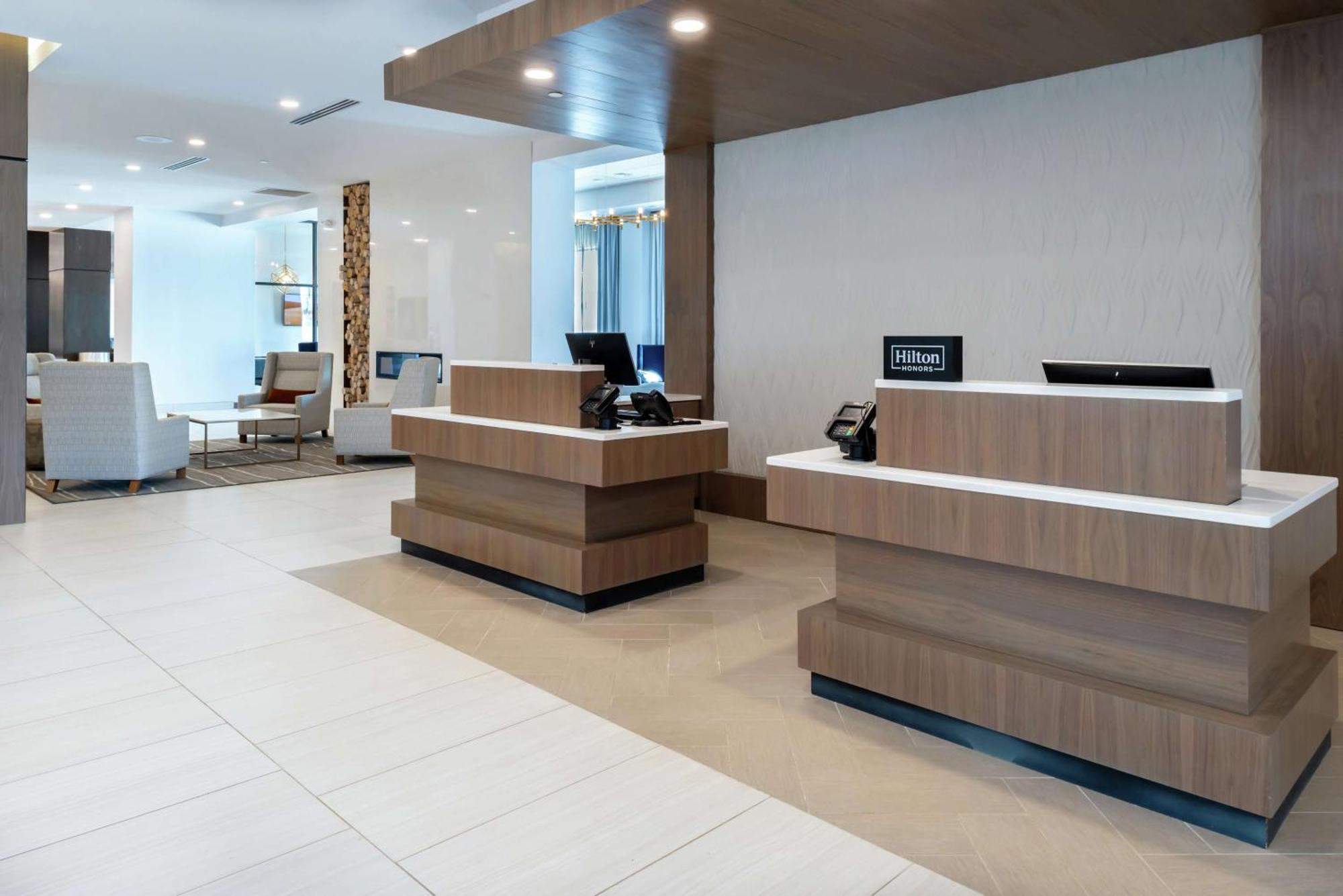 Hilton Garden Inn Columbia Downtown Екстер'єр фото