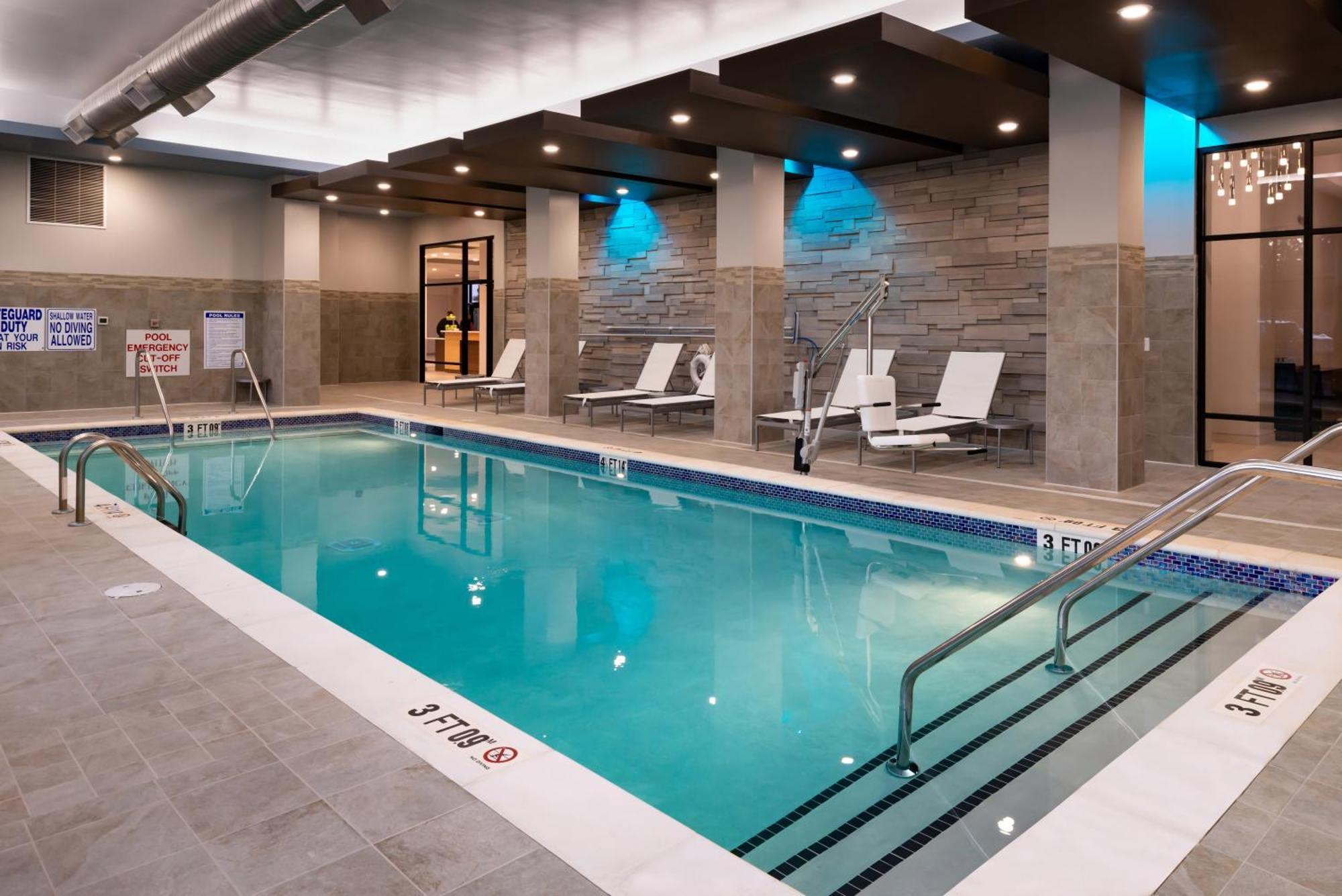 Hilton Garden Inn Columbia Downtown Екстер'єр фото